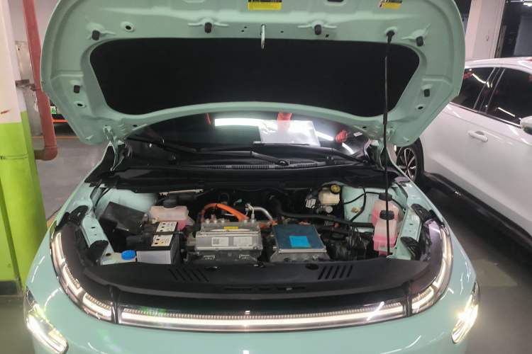 Used XPeng G3 2022 G3i 460G+ Engine Bay