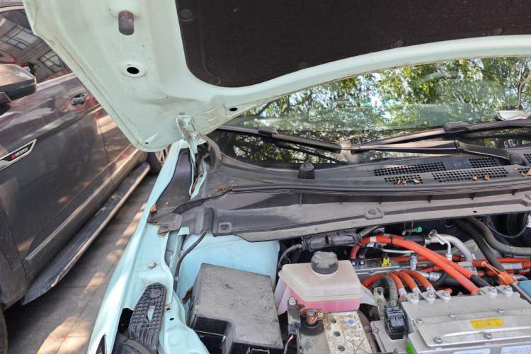 Used XPeng G3 2022 G3i 460N+ Engine Bay Right