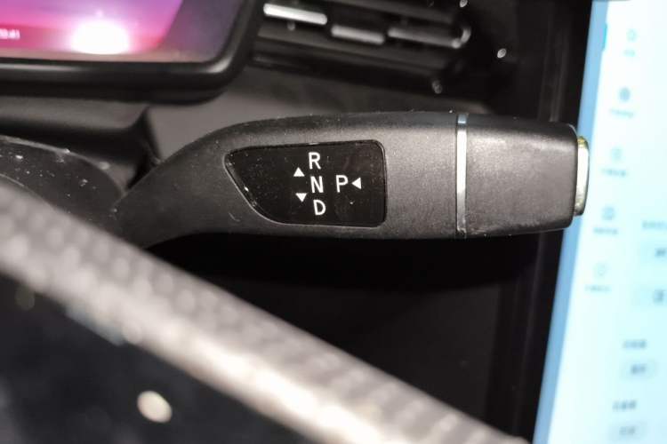 Used XPeng G3 2022 G3i 460G+ Gear Lever