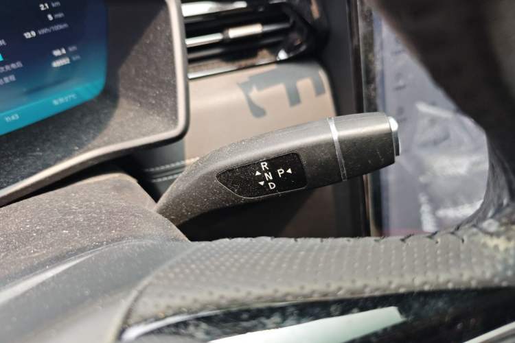 Used XPeng G3 2022 G3i 520G+ Gear Lever