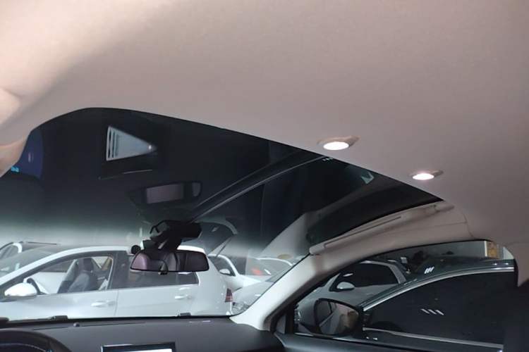Used XPeng G3 2022 G3i 460G+ Headliner