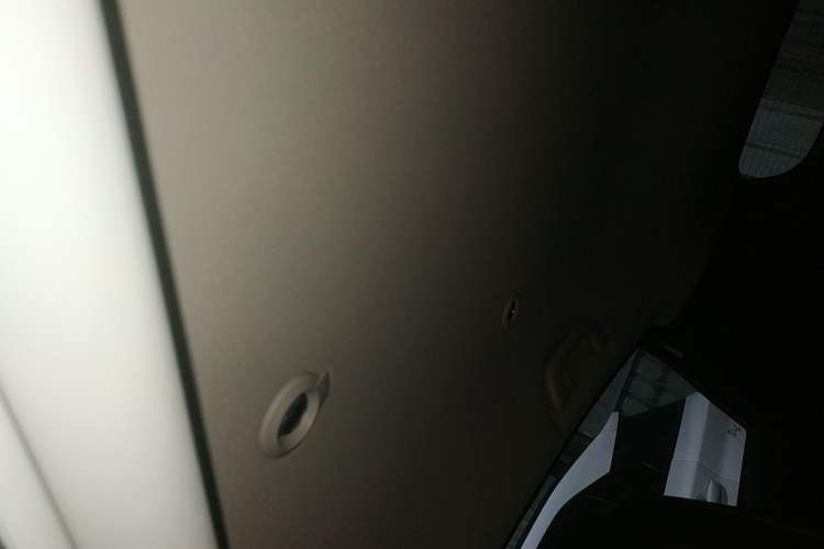 Used XPeng G3 2022 G3i 460N Headliner