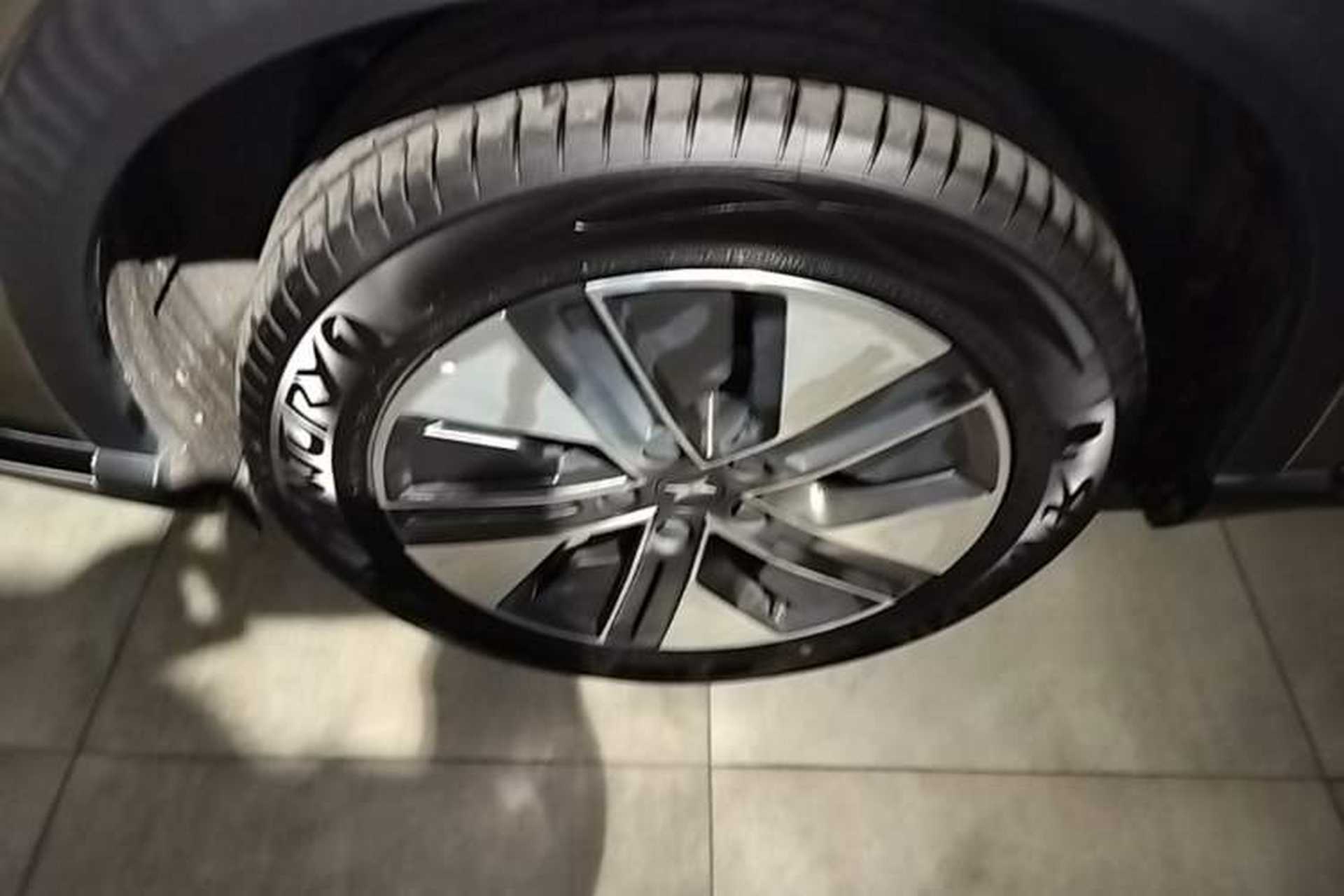 Used XPeng G3 2022 G3i 520N+ Left Front Wheel Hub