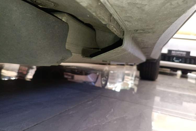 Used XPeng G3 2022 G3i 460N+ Left Side Sill