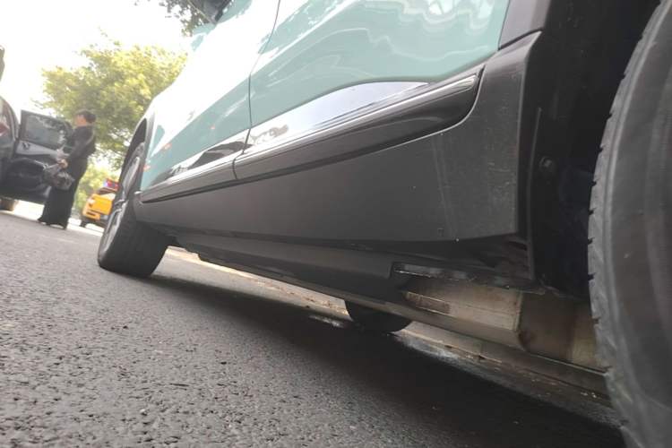 Used XPeng G3 2022 G3i 460G+ Left Side Sill