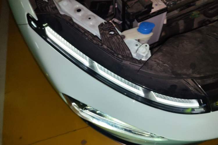 Used XPeng G3 2022 G3i 460G+ Right Front Headlight