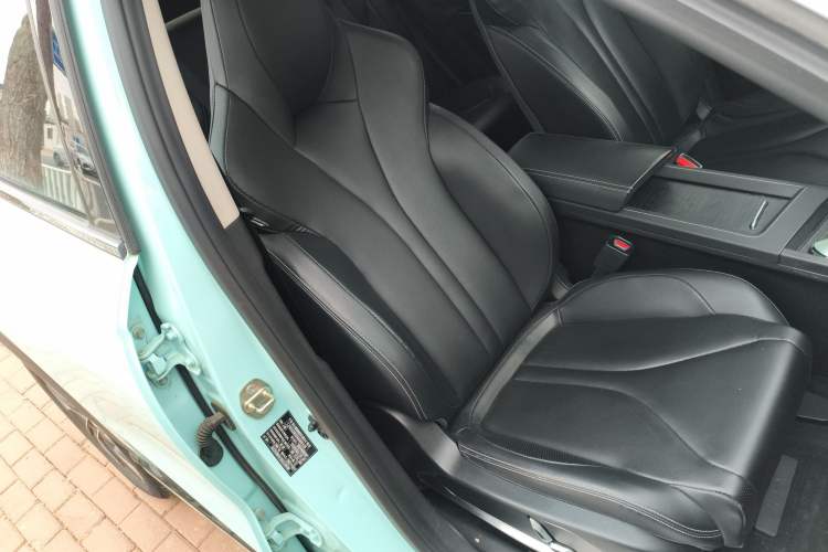 Used XPeng G3 2022 G3i 460N Right Front Seat