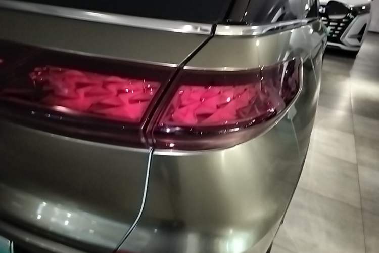 Used XPeng G3 2022 G3i 520N+ Right Rear Taillight