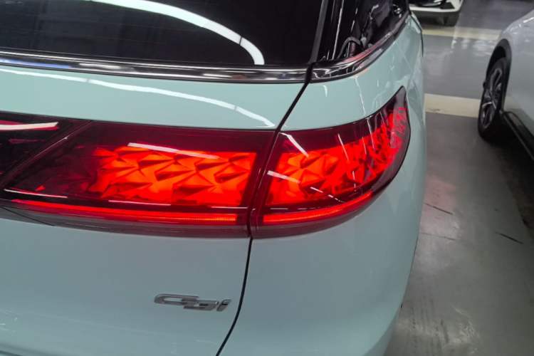 Used XPeng G3 2022 G3i 460G Right Rear Taillight
