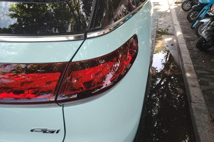 Used XPeng G3 2022 G3i 460G+ Right Rear Taillight