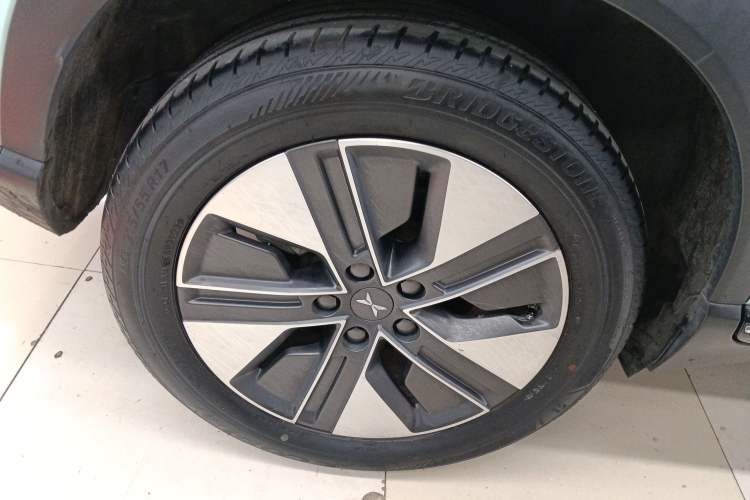 Used XPeng G3 2022 G3i 460N+ Right Rear Wheel Hub