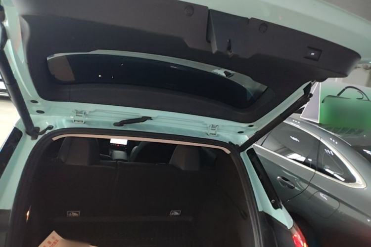 Used XPeng G3 2022 G3i 460G+ Trunk