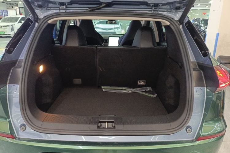 Used XPeng G3 2022 G3i 460N+ Trunk