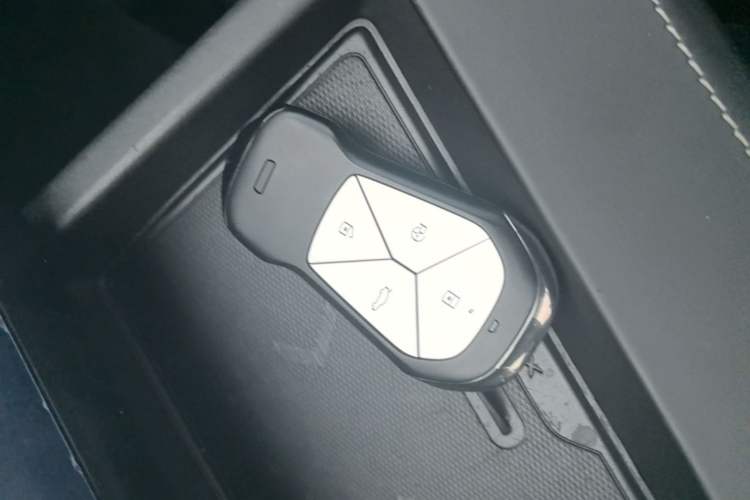 Used XPeng G3 2022 G3i 460N Vehicle Key