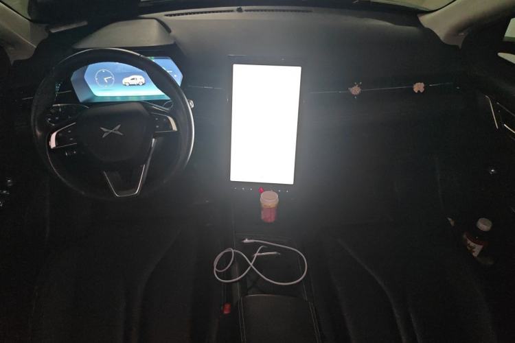 Used XPeng G3 2022 G3i 460G+ Center Console