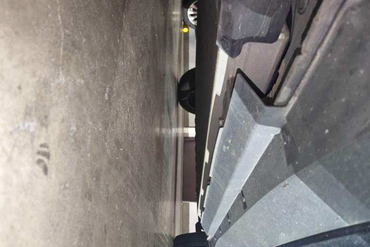 Used XPeng G3 2022 G3i 460G+ Chassis Front Left
