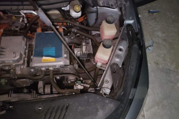 Used XPeng G3 2022 G3i 460G Engine Bay Left