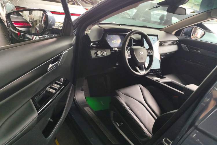 Used XPeng G3 2022 G3i 520N Interior 2