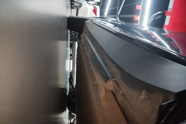 Used XPeng G3 2022 G3i 460N+ Left Side Sill
