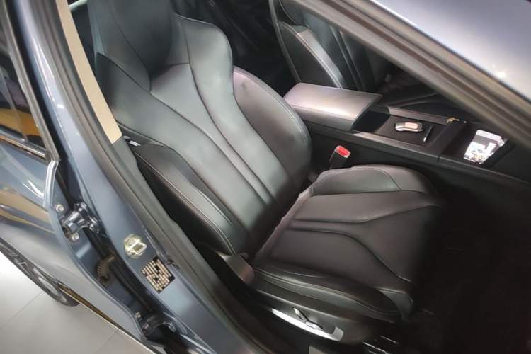 Used XPeng G3 2022 G3i 460N+ Right Front Seat