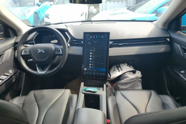 Used XPeng G3 2022 G3i 520N+ Center Console