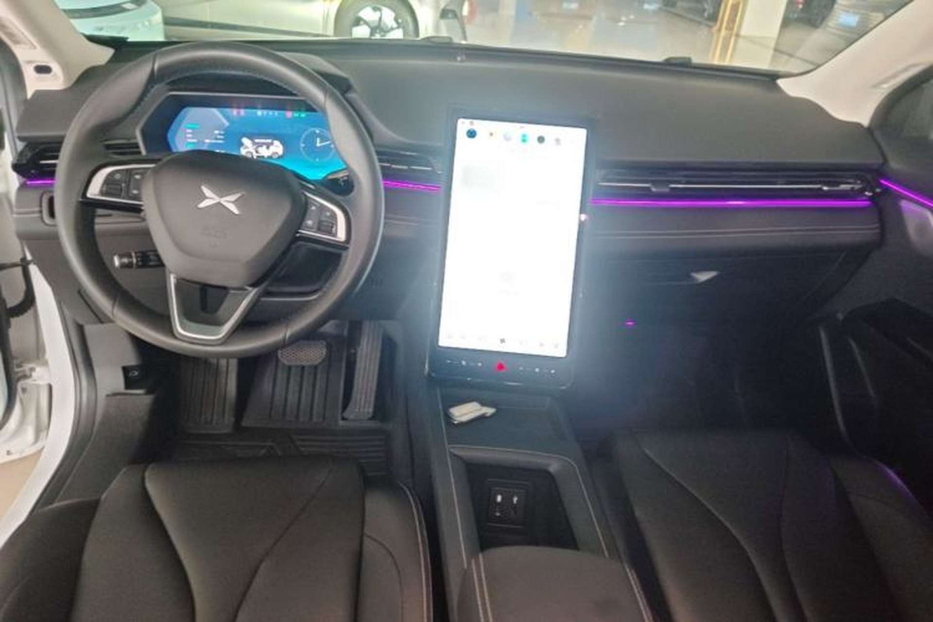 Used XPeng G3 2022 G3i 460N+ Center Console