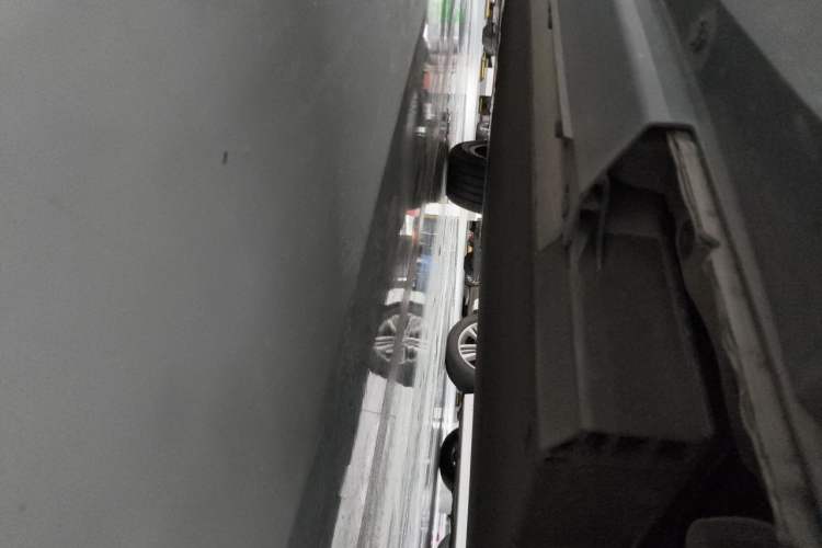 Used XPeng G3 2022 G3i 460N Chassis Rear Left
