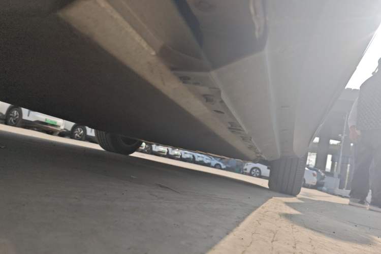 Used XPeng G3 2022 G3i 460G Chassis Rear Right