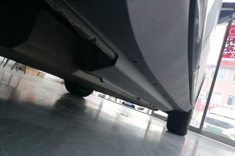 Used XPeng G3 2022 G3i 460N Chassis Rear Right