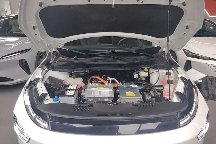 Used XPeng G3 2022 G3i 460G+ Engine Bay