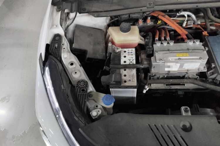 Used XPeng G3 2022 G3i 460N Engine Bay Right