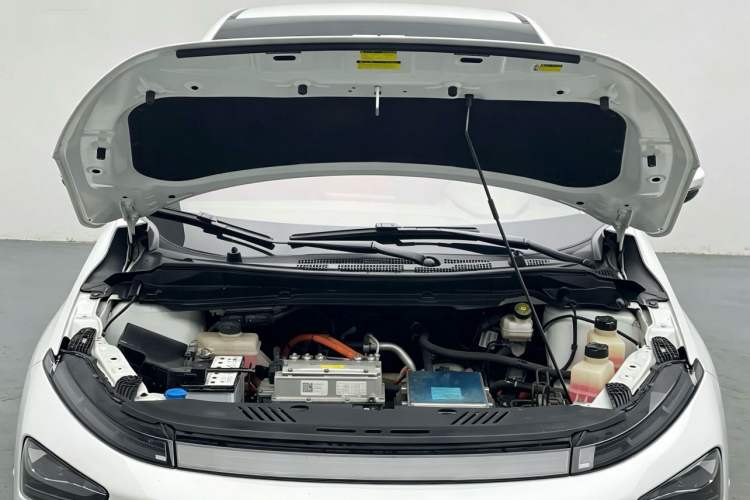 Used XPeng G3 2022 G3i 460N Engine Bay