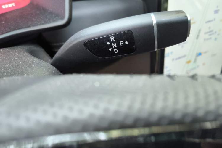 Used XPeng G3 2022 G3i 520N+ Gear Lever