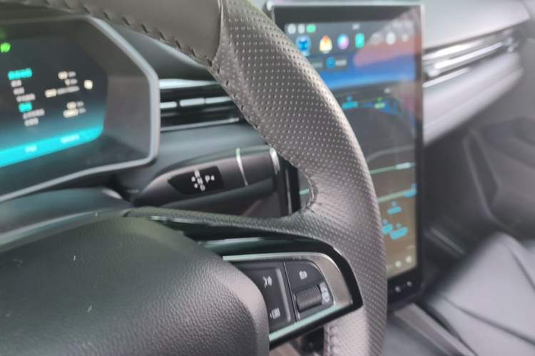 Used XPeng G3 2022 G3i 460G+ Gear Lever