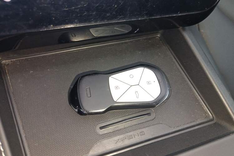 Used XPeng G3 2022 G3i 460G+ Interior 1