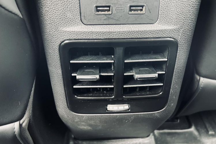 Used XPeng G3 2022 G3i 520N+ Interior 2