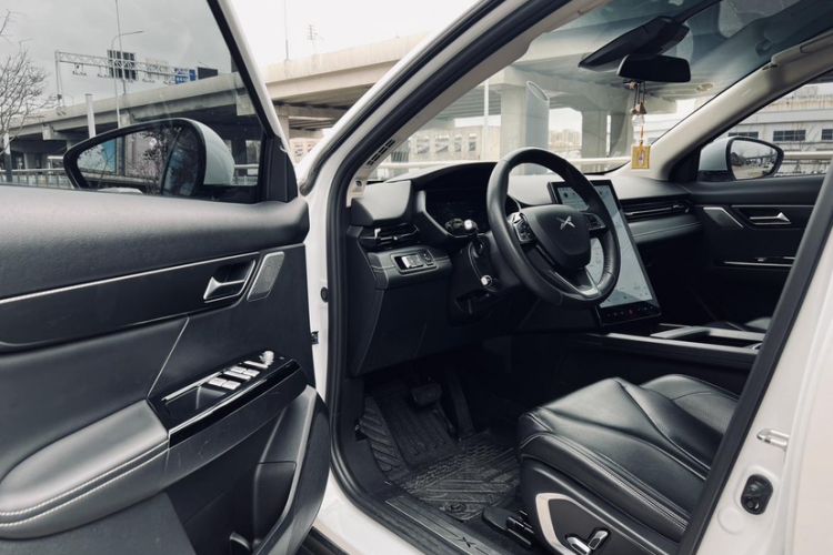Used XPeng G3 2022 G3i 520N+ Interior 5