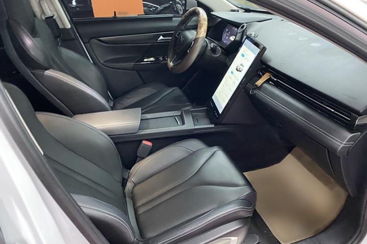 Used XPeng G3 2022 G3i 520N+ Interior 9