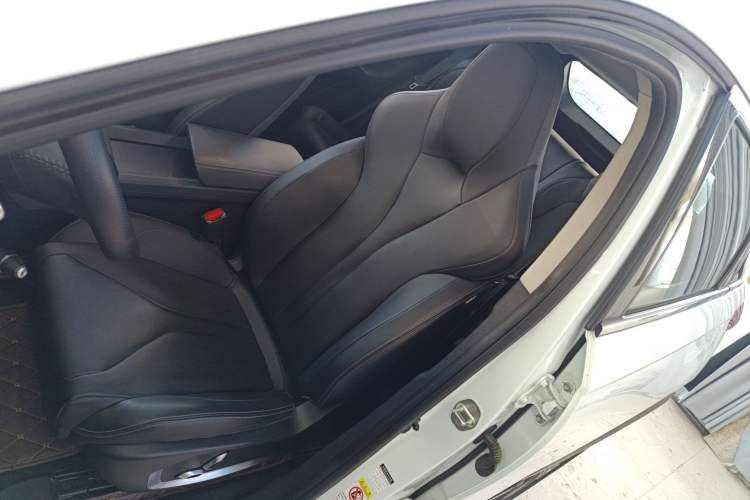 Used XPeng G3 2022 G3i 460G+ Left Front Seat