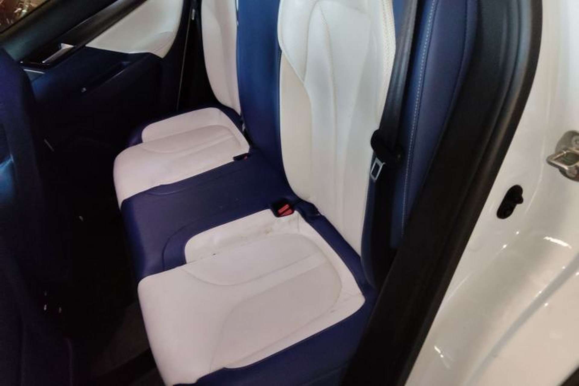 Used XPeng G3 2022 G3i 460N Left Rear Seat