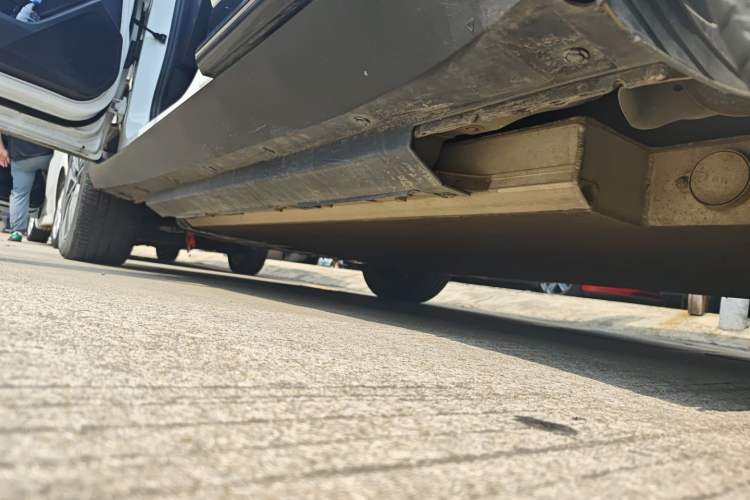 Used XPeng G3 2022 G3i 460N+ Left Side Sill