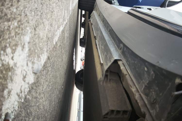 Used XPeng G3 2022 G3i 460N Left Side Sill