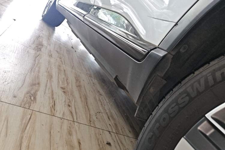 Used XPeng G3 2022 G3i 460G+ Left Side Sill