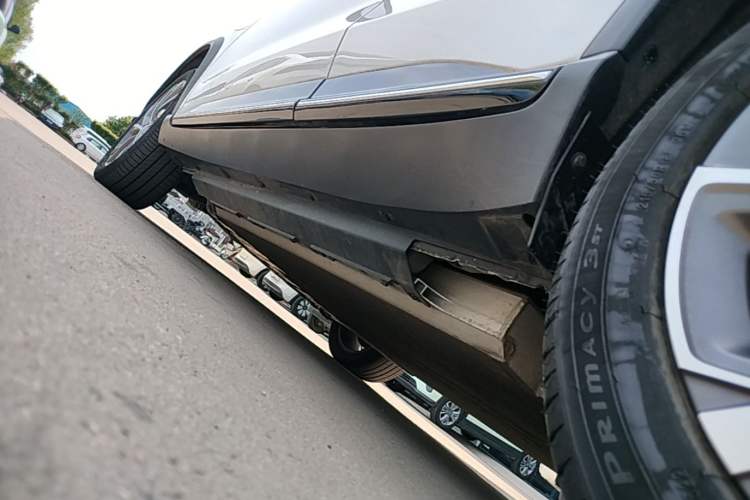 Used XPeng G3 2022 G3i 520N+ Left Side Sill