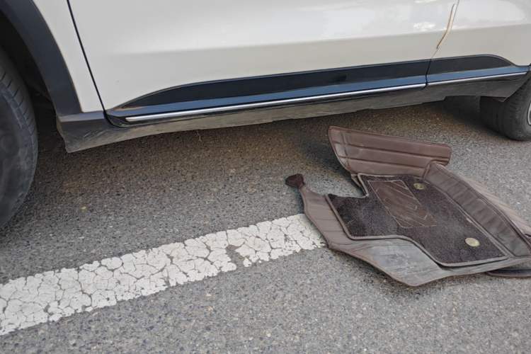 Used XPeng G3 2022 G3i 460G+ Left Side Sill