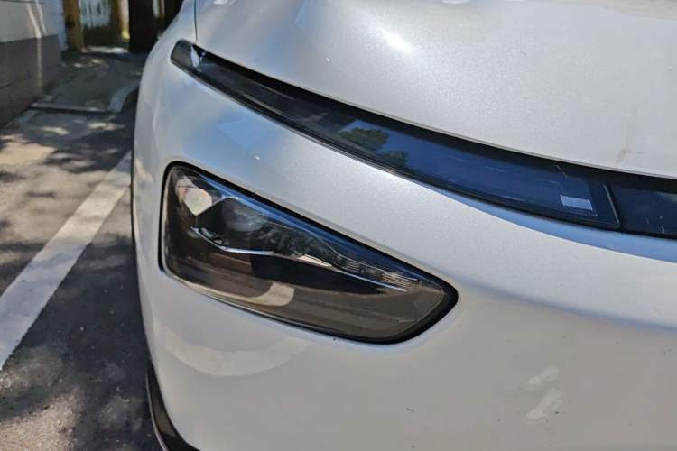 Used XPeng G3 2022 G3i 460G+ Right Front Headlight