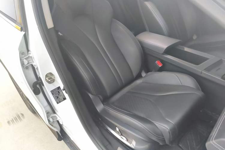 Used XPeng G3 2022 G3i 460N Right Front Seat