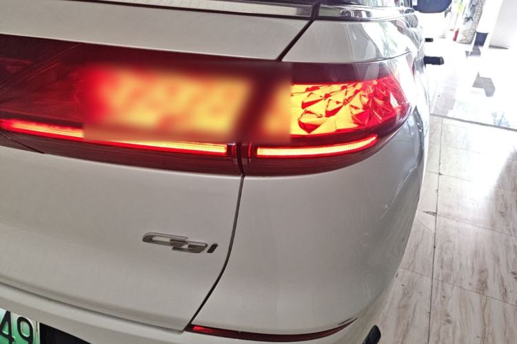 Used XPeng G3 2022 G3i 460G+ Right Rear Taillight