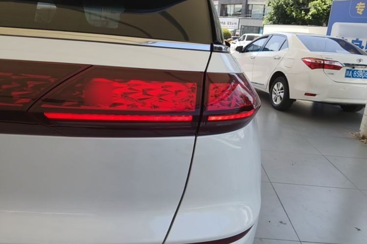 Used XPeng G3 2022 G3i 460G+ Right Rear Taillight