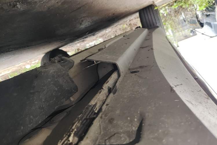 Used XPeng G3 2022 G3i 520N+ Right Side Sill